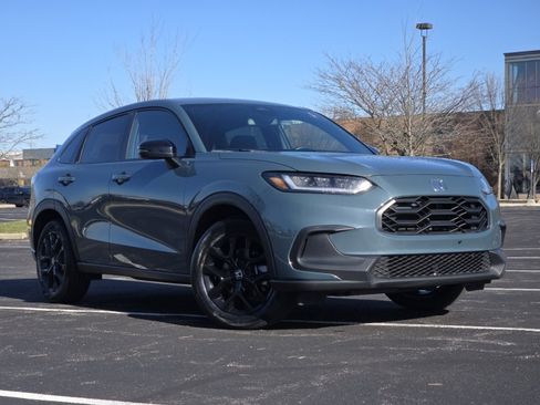 Certified 2024 Honda HR-V Sport image 2