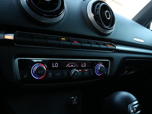 Used 2016 Audi A3 2.0T Premium image 28