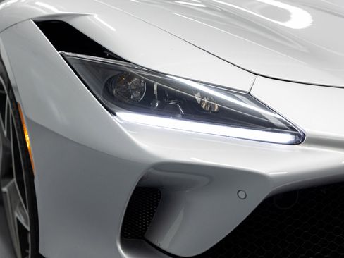 Used 2022 Ferrari F8 Tributo image 14
