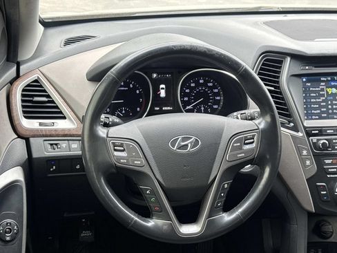 Used 2018 Hyundai Santa Fe Sport w/ 2.4L Tech Package 04 FWD image 7