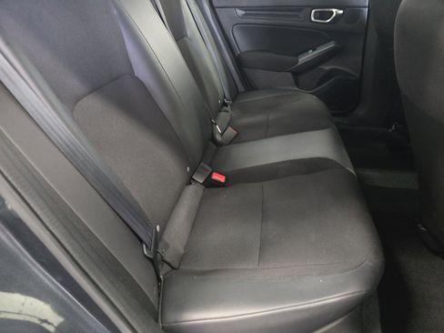 Used 2023 Honda Civic Sport image 17