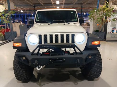 Used 2019 Jeep Wrangler Unlimited Sport S AWD/4WD image 4
