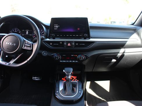 Certified 2024 Kia Forte GT-Line image 14