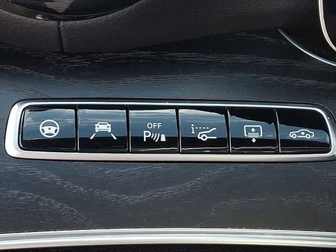 Used 2018 Mercedes-Benz E 43 AMG 4MATIC Sedan image 27