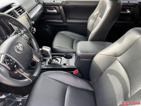 Certified 2023 Toyota 4Runner TRD Off-Road Premium w/ Moonroof Package AWD/4WD image 21