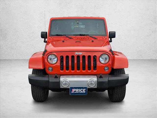 Used 2015 Jeep Wrangler Unlimited Sahara AWD/4WD image 2