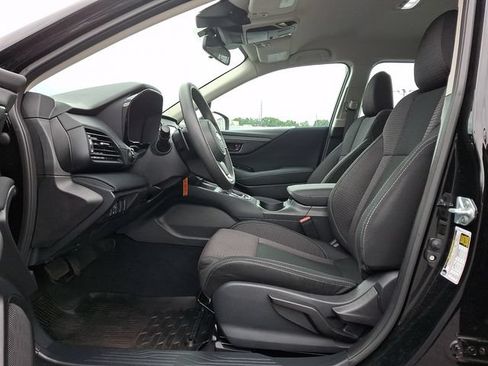 Used 2025 Subaru Outback AWD/4WD image 15