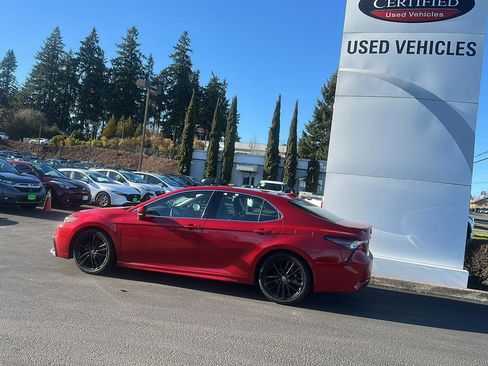 Used 2023 Toyota Camry XSE w/ Cold Weather Package image 5