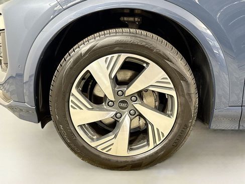 Certified 2025 Audi Q6 e-tron Premium Plus w/ Premium Plus image 28