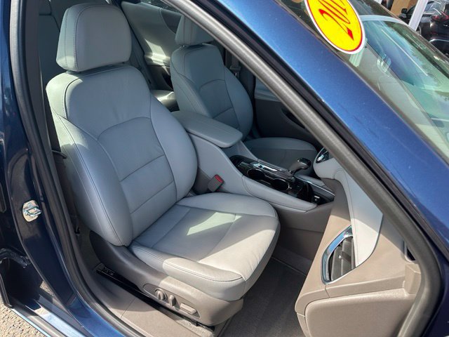 Used 2019 Chevrolet Malibu Premier FWD image 11
