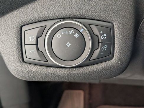 Used 2018 Ford Escape SE w/ SE Sync 3 Package FWD image 15