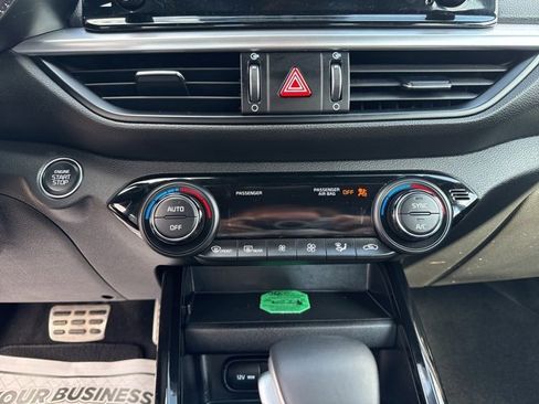 Used 2023 Kia Forte GT-Line image 31