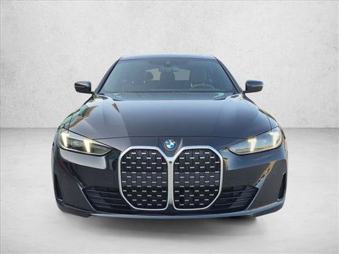 Used 2025 BMW 430i w/ Premium Package RWD image 2