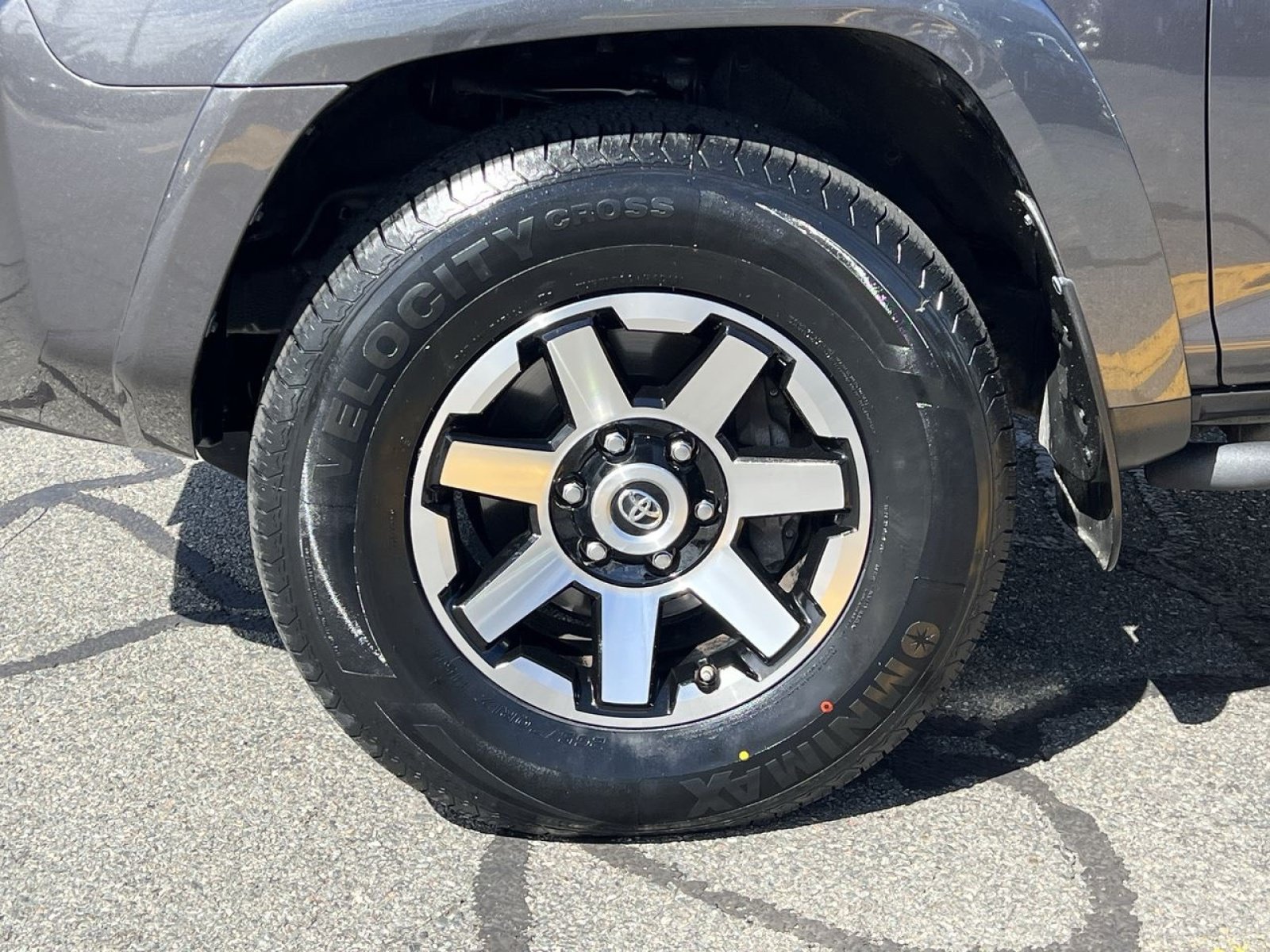 Used 2021 Toyota 4Runner TRD Off-Road Premium w/ Moonroof Package AWD/4WD image 9
