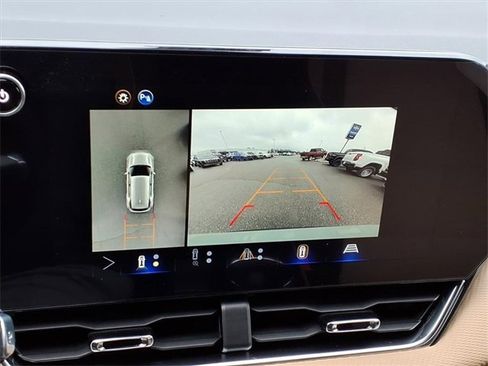 New 2026 Chevrolet Equinox ACTIV w/ Safety and Technology Package image 12