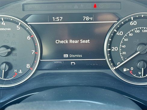 Used 2024 Mitsubishi Outlander SE image 12