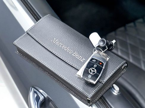 Used 2019 Mercedes-Benz S 560 4MATIC Sedan w/ Premium Package image 84