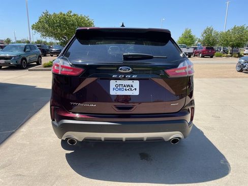 Used 2024 Ford Edge Titanium AWD/4WD image 6