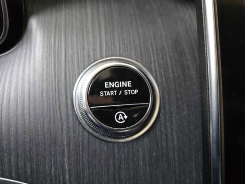 Certified 2023 Mercedes-Benz C 300 4MATIC Sedan image 35