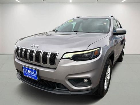 Used 2019 Jeep Cherokee Latitude w/ Popular Appearance Group image 1