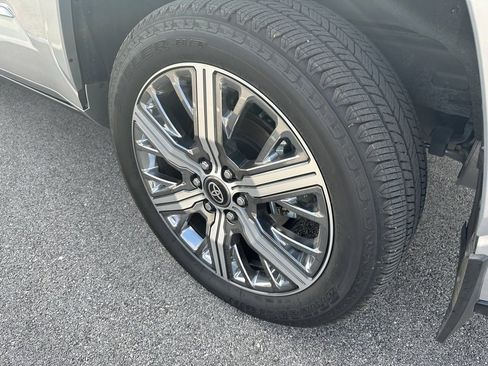 Used 2025 Toyota Sequoia Capstone image 7