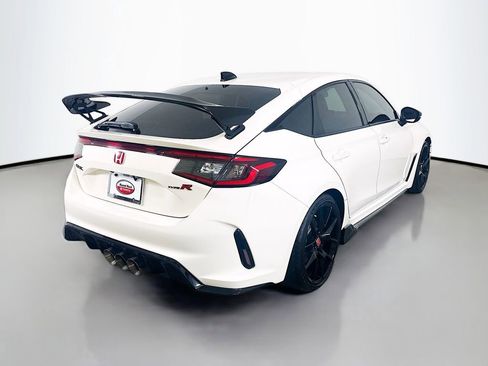 Used 2023 Honda Civic Type R image 5