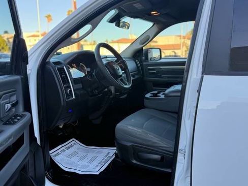 Used 2018 RAM 2500 SLT image 13