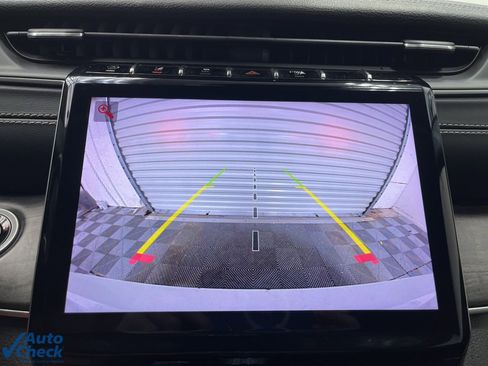 Used 2022 Jeep Grand Cherokee L Limited w/ Black Appearance Package image 15