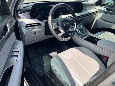 Used 2023 Hyundai Palisade SEL w/ Premium Package AWD/4WD image 9
