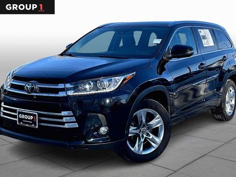 Used 2018 Toyota Highlander Limited image 1
