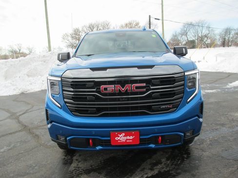 Certified 2024 GMC Sierra 1500 AT4 w/ Technology Package image 11