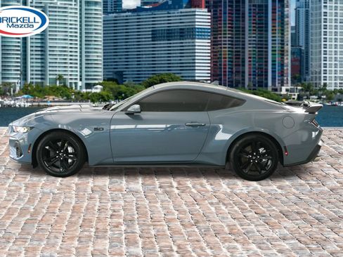 Used 2024 Ford Mustang GT RWD image 11