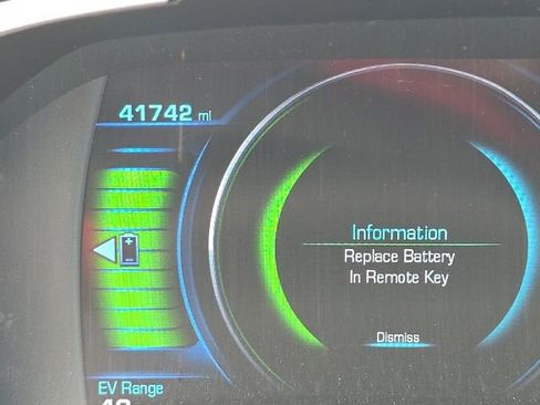 Used 2018 Chevrolet Volt LT image 24