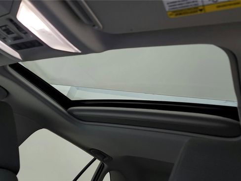 Used 2023 Toyota RAV4 XLE image 38