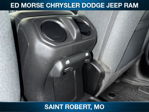 Used 2024 Jeep Wrangler Unlimited Sport AWD/4WD image 18