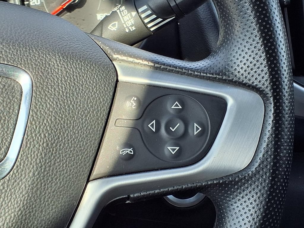 Used 2024 GMC Terrain SLE FWD image 17