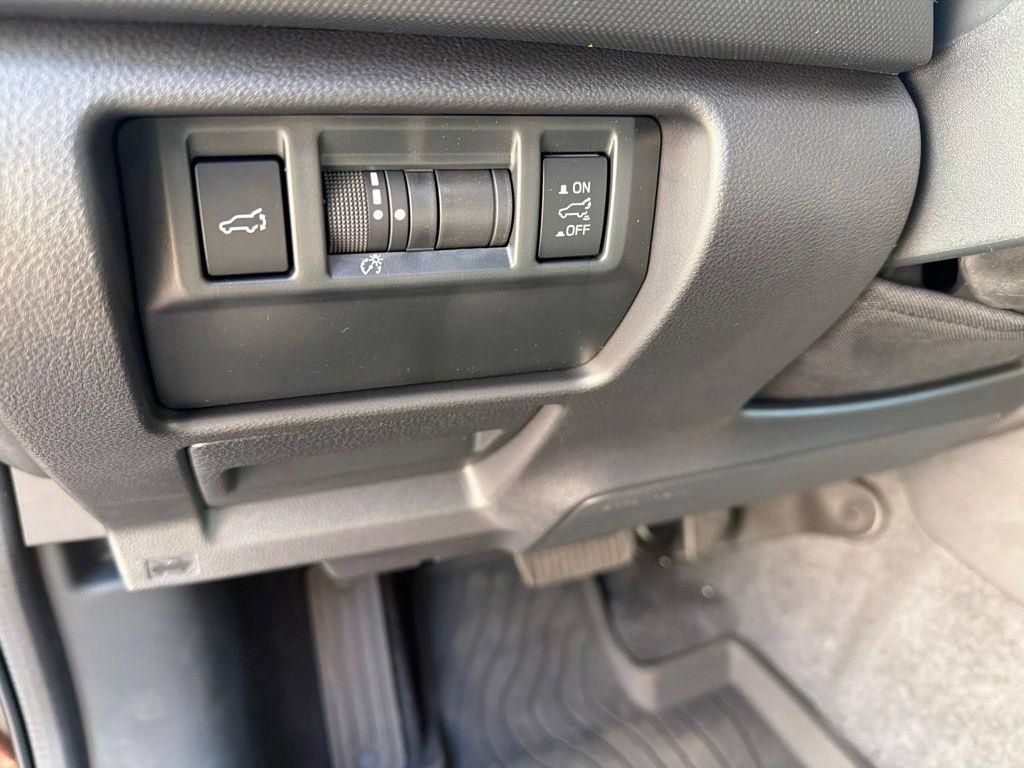 New 2026 Subaru Forester Premium AWD/4WD image 11