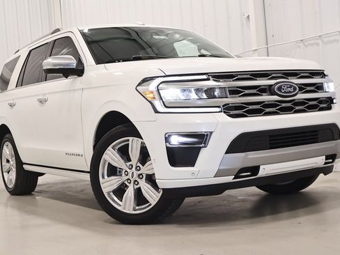 Certified 2024 Ford Expedition Platinum image 47
