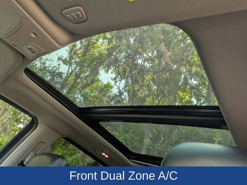 Used 2018 Ford F150 Lariat w/ Equipment Group 502A Luxury AWD/4WD image 24