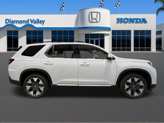 New 2026 Honda Pilot Elite video 2