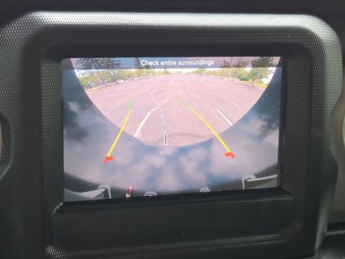 Used 2020 Jeep Wrangler Sport AWD/4WD image 11