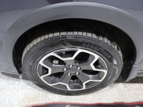 Used 2014 Subaru Crosstrek 2.0i Limited w/ Popular Package #2 image 10