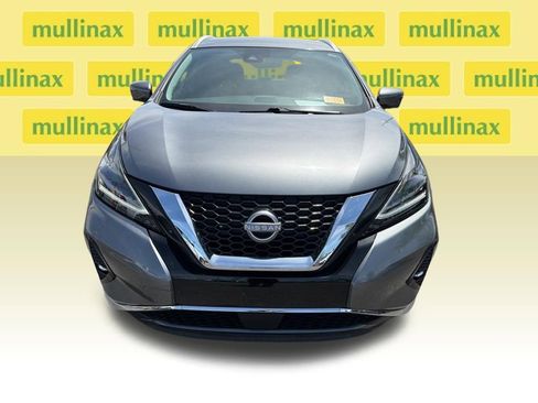 Used 2023 Nissan Murano SL image 2