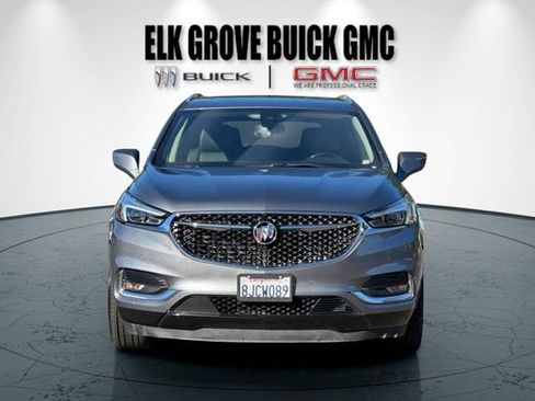 Used 2019 Buick Enclave Avenir w/ Avenir Technology Package AWD/4WD image 9