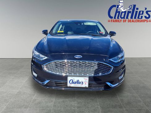 Used 2020 Ford Fusion Energi Titanium image 2