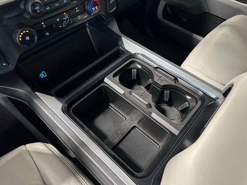 Used 2024 Ford F250 XLT w/ FX4 Off-Road Package image 37