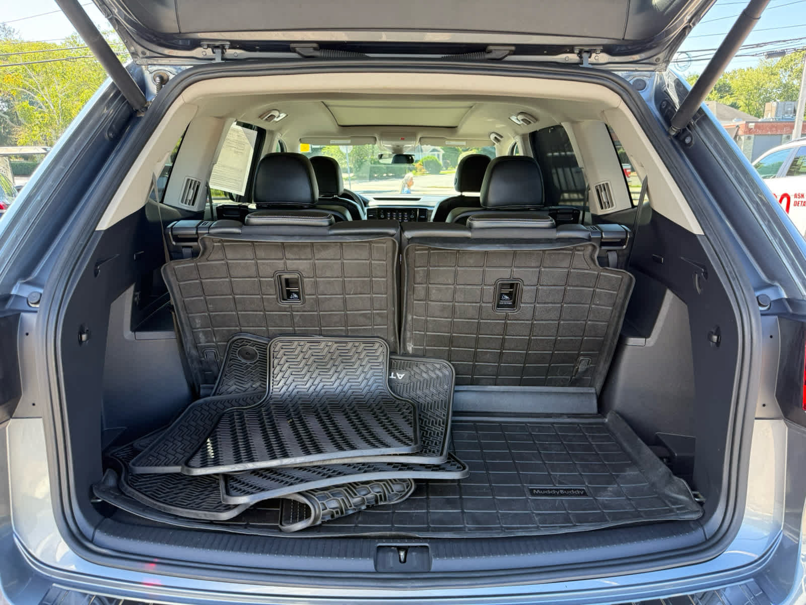 Used 2022 Volkswagen Atlas SEL AWD/4WD image 14
