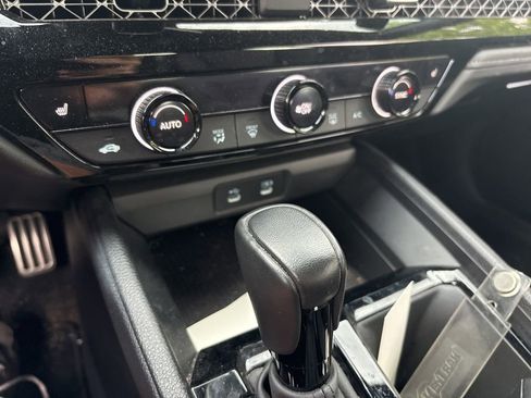 Used 2023 Honda Accord Sport image 25