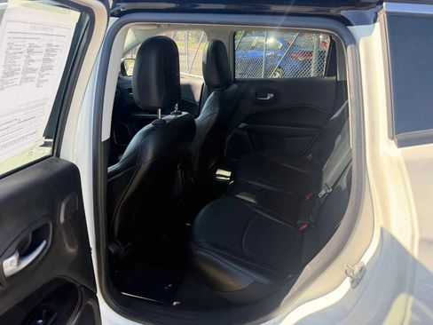 Used 2021 Jeep Compass Limited w/ Sun and Sound Group AWD/4WD image 31