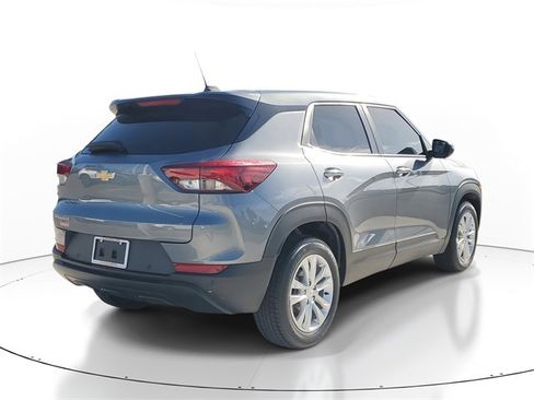 Used 2021 Chevrolet TrailBlazer LS image 4